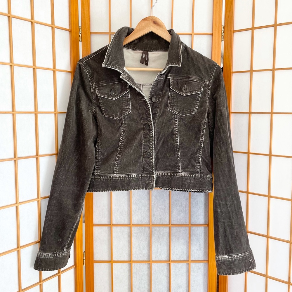 • intentionally faded corduroy jacket •